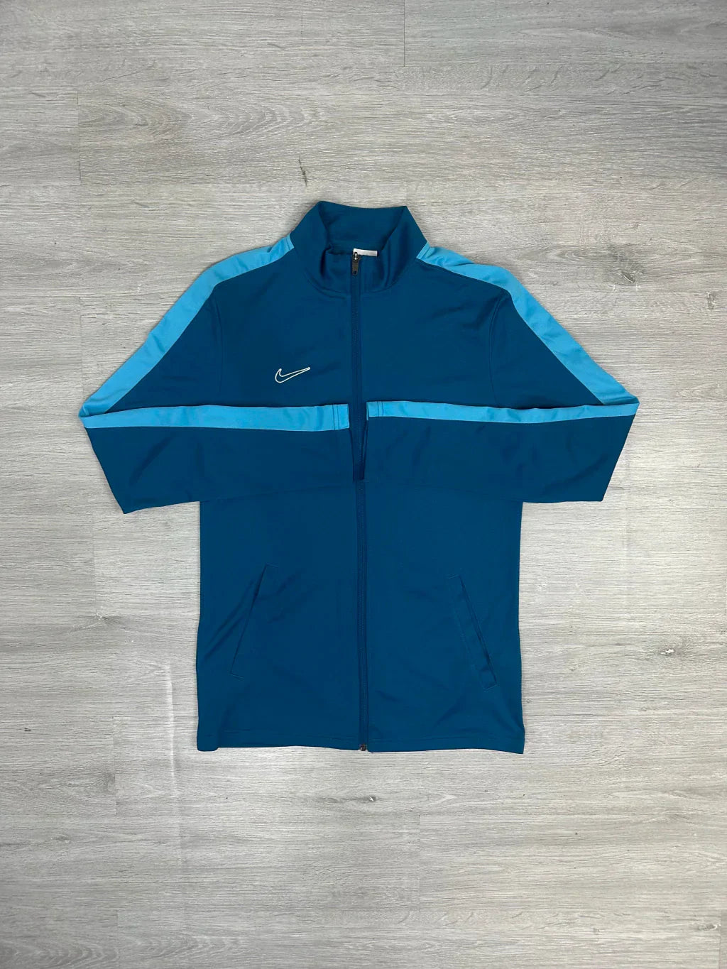 Conjunto NK Dri-Fit 2021 (Azul Marinho e Claro)