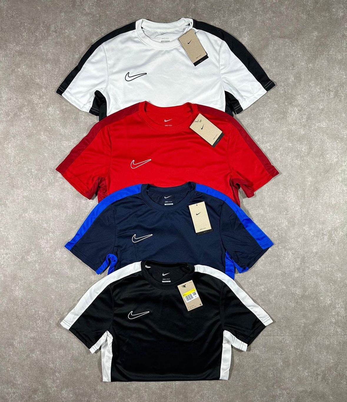 Kit NK 4 Camisas Dri-Fit