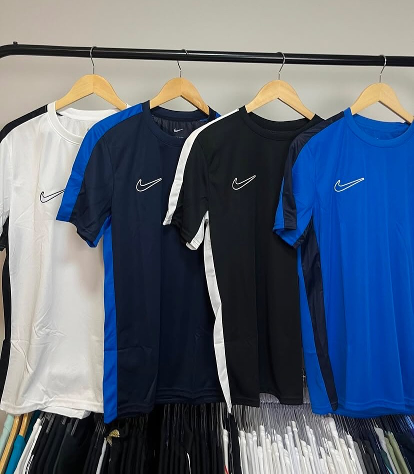 Kit NK 4 Camisas Dri-Fit