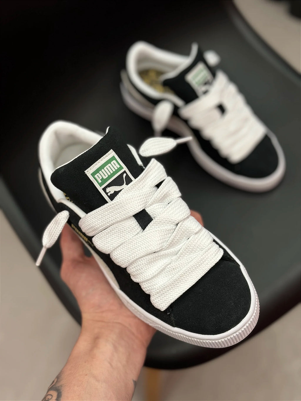 PUMA SUEDE CLASSIC XXI PRETO (acompanha os dois cadarços)