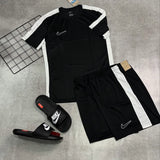 Kit NK 1 Camisa, 1 Shots e 1 Chinelo Dri-Fit